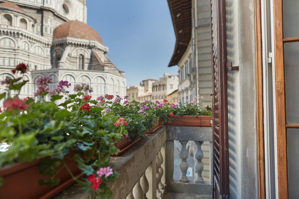 Di Piazza Del Duomo Alojamento de Acomodação e Pequeno-almoço Florença
